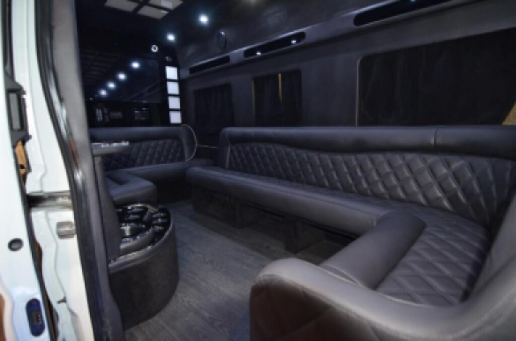ford-transit-limo